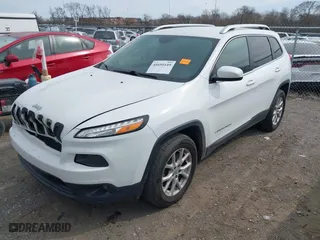 2017 Jeep Cherokee Latitude with VIN 1C4PJMCS6HW633157, listed as a IAAI auction lot 41695149 with 80,808 mi miles. Bid and sale history available at carsss.com. Image 17.