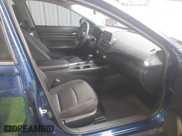 2019 Nissan Altima S with VIN 1N4BL4BV4KC246105, listed as a IAAI auction lot 41996875 with 112,436 mi miles and . Bid and sale history available at carsss.com. Image 5.