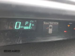 2012 Toyota Prius One z VIN JTDKDTB31C1031309, wystawiony jako Copart lot #56463075 z przebiegiem 86 306 mil mil oraz Czysty tytuł • Clean title. Historia ofert i sprzedaży dostępna na DreamBid. Obrazek 9.