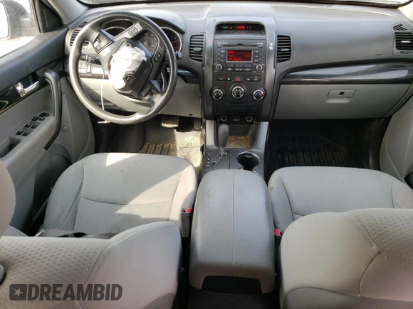 2013 Kia Sorento LX with VIN 5XYKTDA21DG401970, listed as a Copart auction lot 54079365 with 217,969 mi miles and Salvage title. Bid and sale history available at DreamBid. Image 8.