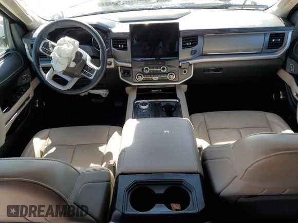 2022 Ford Expedition Max XLT z VIN 1FMJK1HT5NEA58324, wystawiony jako Copart lot #54058565 z przebiegiem Nie podano mil oraz Szkoda całkowita • Salvage title. Historia ofert i sprzedaży dostępna na DreamBid. Obrazek 8.