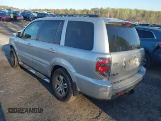 2006 Honda Pilot EX-L with VIN 2HKYF18776H553104, listed as a IAAI auction lot 41878219 with 265,894 mi miles and . Bid and sale history available at DreamBid. Image 3.