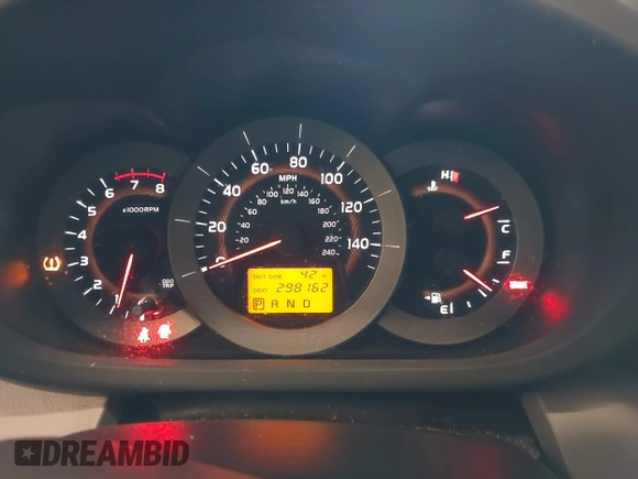 2007 Toyota RAV4 with VIN JTMBK33V876026882, listed as a IAAI auction lot 41541825 with 298,162 mi miles. Bid and sale history available at carsss.com. Image 7.