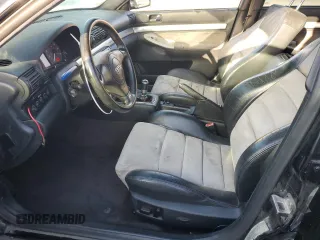 2001 Audi S4 z VIN WAURD68D41A135013, wystawiony jako Copart lot #48260185 z przebiegiem 164 053 mil mil oraz Tytuł czysty. Historia ofert i sprzedaży dostępna na DreamBid. Obrazek 7.