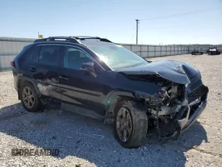 2024 Toyota RAV4 Hybrid LE z VIN 2T3UWRFV3RW193860, wystawiony jako Copart lot #52138735 z przebiegiem 50 956 mil mil oraz Szkoda całkowita • Salvage title. Historia ofert i sprzedaży dostępna na DreamBid. Obrazek 4.