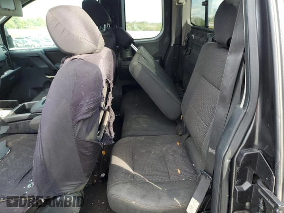 2008 Nissan Titan SE with VIN 1N6AA06AX8N318351, listed as a Copart auction lot 72518193 with 253,363 mi miles and Salvage Title. Bid and sale history available at carsss.com. Image 10.