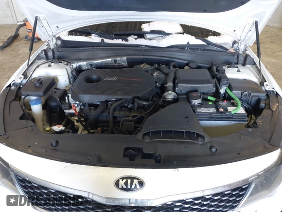2016 Kia Optima SX Turbo with VIN 5XXGW4L23GG016526, listed as a IAAI auction lot 41428139 with 112,603 mi miles and . Bid and sale history available at carsss.com. Image 10.