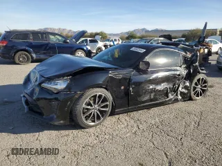 2017 Toyota 86 with VIN JF1ZNAA14H9710909, listed as a Copart auction lot 85602644 with 70,154 mi miles and Non Repairable. Bid and sale history available at carsss.com. Image 1.