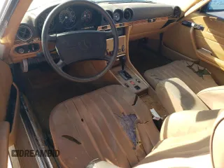 1986 Mercedes-Benz 560 with VIN WDBBA48D5GA042820, listed as a Copart auction lot 71109364 with 173,240 mi miles and Clean Title. Bid and sale history available at carsss.com. Image 8.