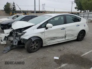 2011 Toyota Prius I z VIN JTDKN3DU1B1339470, wystawiony jako Copart lot #58569105 z przebiegiem 214 102 mil mil oraz Szkoda całkowita • Salvage title. Historia ofert i sprzedaży dostępna na DreamBid. Obrazek 1.