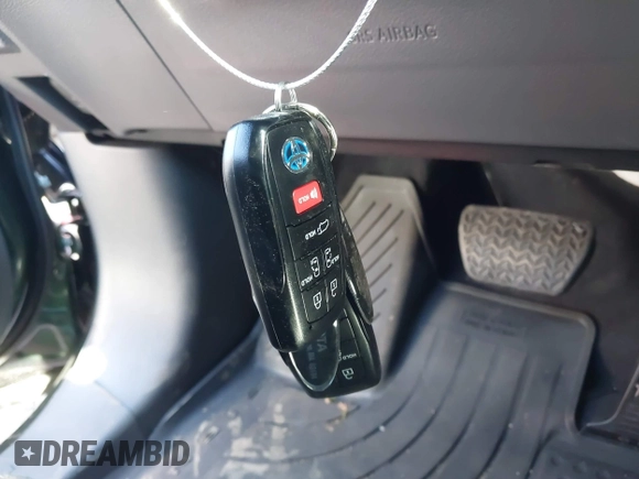 2024 Toyota Sienna XLE with VIN 5TDJSKFC2RS147426, listed as a IAAI auction lot 40587895 with 2,143 mi miles and . Bid and sale history available at DreamBid. Image 11.