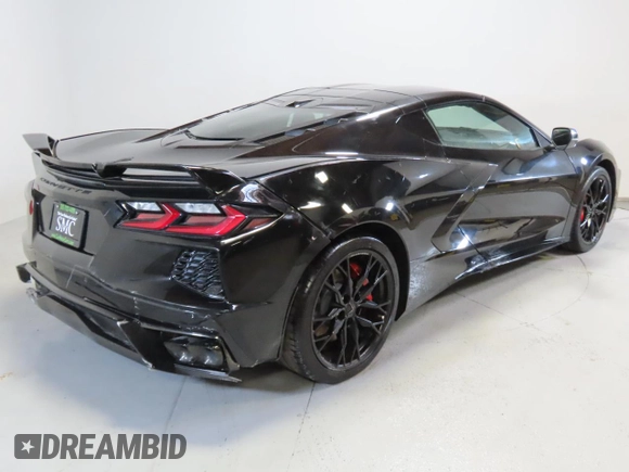 2023 Chevrolet Corvette 2LT z VIN 1G1YB2D4XP5137393, wystawiony jako Copart lot #50206855 z przebiegiem Nie podano mil oraz Szkoda całkowita • Salvage title. Historia ofert i sprzedaży dostępna na DreamBid. Obrazek 3.