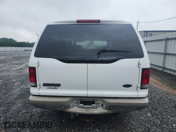 2000 Ford Excursion Limited z VIN 1FMNU42S3YED08967, wystawiony jako Copart lot #60062035 z przebiegiem 212 040 mil mil oraz Czysty tytuł • Clean title. Historia ofert i sprzedaży dostępna na DreamBid. Obrazek 6.