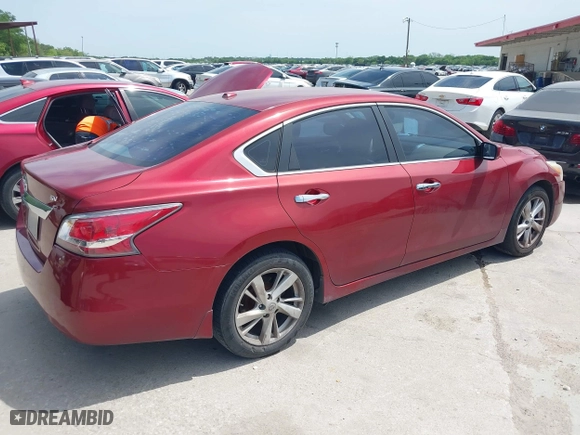 2015 Nissan Altima 2.5 with VIN 1N4AL3AP5FC434582, listed as a IAAI auction lot 42023732 with 180,576 mi miles. Bid and sale history available at carsss.com. Image 4.