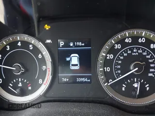 2022 Hyundai Venue SEL z VIN KMHRC8A3XNU151557, wystawiony jako IAAI lot #42492414 z przebiegiem 33 954 mil mil oraz . Historia ofert i sprzedaży dostępna na DreamBid. Obrazek 15.