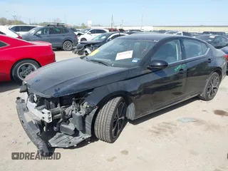 2023 Nissan Altima SR z VIN 1N4BL4CV6PN384206, wystawiony jako IAAI lot #41753570 z przebiegiem 32 594 mil mil oraz . Historia ofert i sprzedaży dostępna na DreamBid. Obrazek 18.
