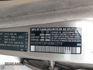 2000 Mercedes-Benz E 320 with VIN WDBJH65J8YA981779, listed as a IAAI auction lot 42107928 with 276,090 mi miles and . Bid and sale history available at DreamBid. Image 9.