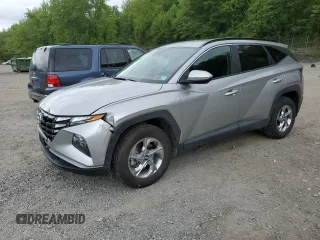 2023 Hyundai Tucson SEL z VIN 5NMJBCAE9PH287388, wystawiony jako Copart lot #57992075 z przebiegiem 13 958 mil mil oraz Szkody całkowita. Historia ofert i sprzedaży dostępna na DreamBid. Obrazek 1.