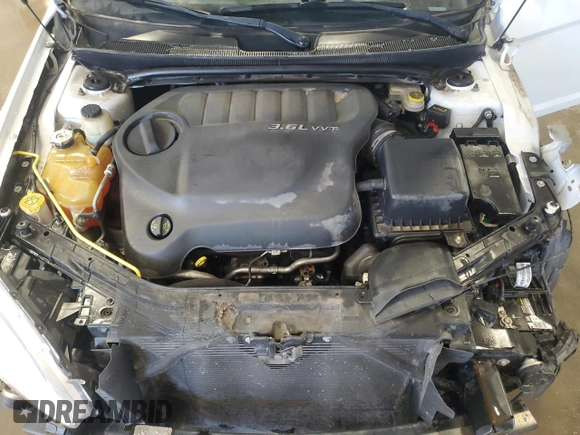 2012 Chrysler 200 Limited with VIN 1C3CCBCG5CN264108, listed as a Copart auction lot 55779105 with 131,300 mi miles and Clean Title. Bid and sale history available at DreamBid. Image 11.