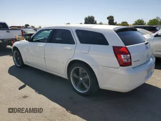 2006 Dodge Magnum z VIN 2D4FV47T66H368953, wystawiony jako Copart lot #69677574 z przebiegiem 155 318 mil mil oraz Czysty tytuł • Clean title. Historia ofert i sprzedaży dostępna na DreamBid. Obrazek 2.
