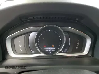 2018 Volvo S60 Inscription z VIN LYV402HK0JB171760, wystawiony jako Copart lot #45929395 z przebiegiem Nie podano mil oraz Szkoda całkowita • Salvage title. Historia ofert i sprzedaży dostępna na DreamBid. Obrazek 9.
