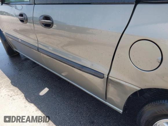 2002 Ford Windstar LX z VIN 2FMZA51482BB91361, wystawiony jako IAAI lot #42228064 z przebiegiem 153 162 mil mil oraz . Historia ofert i sprzedaży dostępna na DreamBid. Obrazek 6.