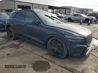 2022 Genesis GV70 Sport with VIN KMUMCDTCXNU044624, listed as a Copart auction lot 82372214 with 25,870 mi miles and Clean title. Bid and sale history available at DreamBid. Image 4.
