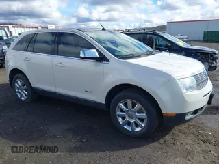 2007 Lincoln MKX with VIN 2LMDU88C87BJ23203, listed as a IAAI auction lot 41733714 with 193,891 mi miles. Bid and sale history available at carsss.com. Image 1.