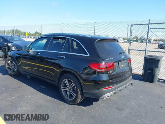 2020 Mercedes-Benz GLC 300 with VIN W1N0G8DB1LF791414, listed as a IAAI auction lot 42321131 with 82,775 mi miles and . Bid and sale history available at DreamBid. Image 3.
