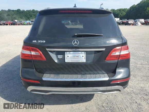 2014 Mercedes-Benz M 350 с VIN 4JGDA2EB6EA277852, выставлен на аукционе Copart как лот 63293025 с пробегом 139 076 миль миль и Списание • Salvage title. История ставок и продаж доступна на DreamBid. Изображение 6.