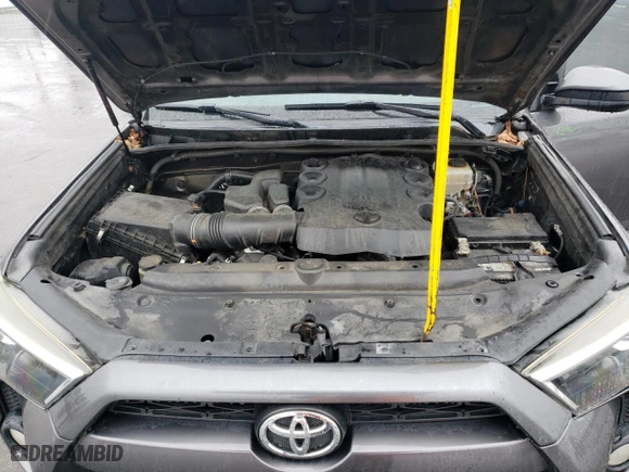 2014 Toyota 4Runner SR5 with VIN JTEZU5JR1E5073695, listed as a Copart auction lot 43751235 with 283,530 mi miles and Salvage Title. Bid and sale history available at carsss.com. Image 12.
