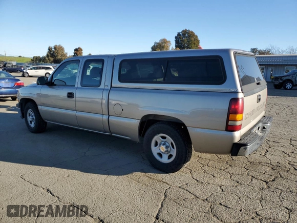 2002 Chevrolet Silverado 1500 LS with VIN 2GCEC19WX21412752, listed as a Copart auction lot 48411305 with 171,567 mi miles and Clean Title. Bid and sale history available at DreamBid. Image 2.