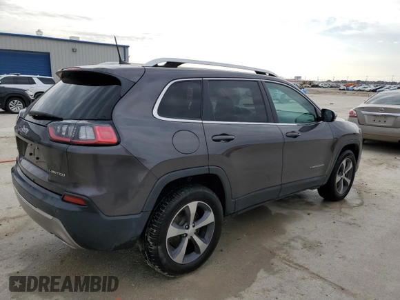 2019 Jeep Cherokee Limited with VIN 1C4PJMDX5KD134895, listed as a Copart auction lot 45327835 with 92,428 mi miles and Salvage Title. Bid and sale history available at DreamBid. Image 3.
