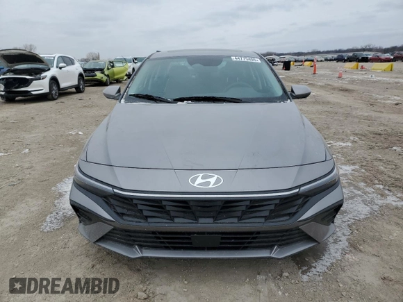 2024 Hyundai Elantra SEL with VIN KMHLS4DG3RU843407, listed as a Copart auction lot 44775405 with 1,904 mi miles and Salvage title. Bid and sale history available at DreamBid. Image 5.