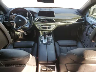 2019 BMW 7 Series 740i с VIN WBA7E2C51KB218262, выставлен на аукционе Copart как лот 52755095 с пробегом 55 082 миль миль и Списание • Salvage title. История ставок и продаж доступна на DreamBid. Изображение 8.