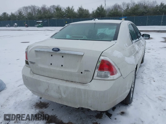 2009 Ford Fusion SEL with VIN 3FAHP08Z89R201925, listed as a IAAI auction lot 41299211 with 128,171 mi miles. Bid and sale history available at carsss.com. Image 4.