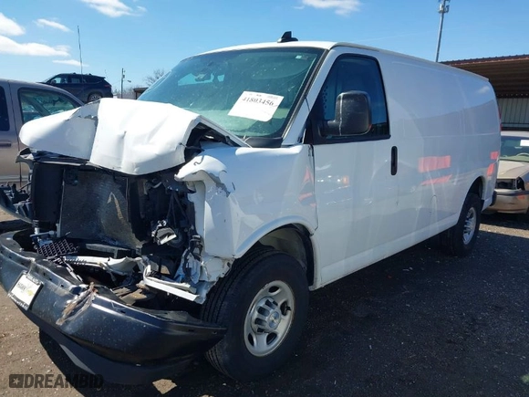 2021 Chevrolet Express Cargo Van with VIN 1GCWGAFPXM1288514, listed as a IAAI auction lot 41803456 with 1 mi miles. Bid and sale history available at carsss.com. Image 2.