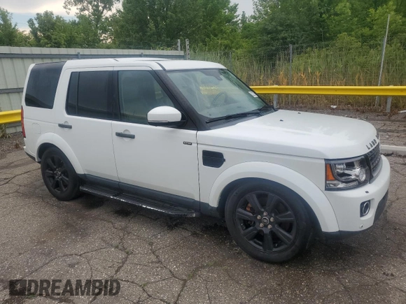 2015 Land Rover LR4 HSE with VIN SALAG2V60FA758506, listed as a Copart auction lot 62222835 with 112,516 mi miles and Clean title. Bid and sale history available at DreamBid. Image 4.