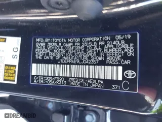 2020 Toyota Corolla LE with VIN JTDEPRAE9LJ042357, listed as a IAAI auction lot 41606254 with 84,604 mi miles. Bid and sale history available at carsss.com. Image 9.