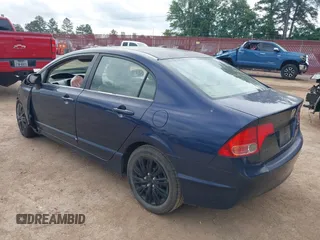 2006 Honda Civic LX z VIN 1HGFA16566L111211, wystawiony jako IAAI lot #42137338 z przebiegiem Nie podano mil oraz . Historia ofert i sprzedaży dostępna na DreamBid. Obrazek 3.