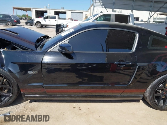 2014 Ford Mustang GT with VIN 1ZVBP8CF6E5309367, listed as a IAAI auction lot 42013913 with 147,786 mi miles and . Bid and sale history available at DreamBid. Image 14.