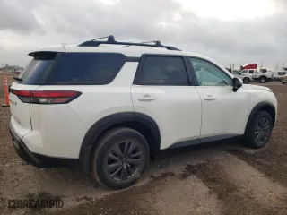 2024 Nissan Pathfinder SV with VIN 5N1DR3BB7RC271491, listed as a Copart auction lot 78469174 with 1,912 mi miles and Salvage Title. Bid and sale history available at carsss.com. Image 3.