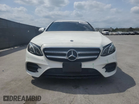 2018 Mercedes-Benz E-Class E 300 with VIN WDDZF4JB4JA376781, listed as a Copart auction lot 49887935 with 100,646 mi miles and Salvage Title. Bid and sale history available at carsss.com. Image 5.