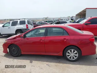 2009 Toyota Corolla with VIN 1NXBU40E19Z161524, listed as a IAAI auction lot 42068238 with 137,019 mi miles. Bid and sale history available at carsss.com. Image 14.