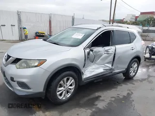 2014 Nissan Rogue SV with VIN 5N1AT2ML9EC860640, listed as a IAAI auction lot 42104247 with 155,929 mi miles and . Bid and sale history available at DreamBid. Image 17.