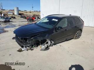 2025 Volvo XC60 Plus with VIN YV4M12RC4S1095955, listed as a Copart auction lot 43575145 with 2,343 mi miles and Salvage Title. Bid and sale history available at carsss.com. Image 1.