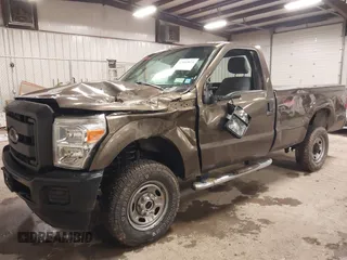 2016 Ford F-250 XLT with VIN 1FTBF2B60GEA32562, listed as a IAAI auction lot 42049024 with 43,020 mi miles and . Bid and sale history available at DreamBid. Image 2.
