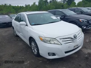 2011 Toyota Camry LE z VIN 4T1BK3EK6BU623628, wystawiony jako IAAI lot #42297914 z przebiegiem 189 562 mil mil oraz . Historia ofert i sprzedaży dostępna na DreamBid. Obrazek 13.
