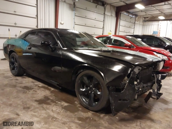 2013 Dodge Challenger SXT with VIN 2C3CDYAG2DH663247, listed as a IAAI auction lot 41908657 with 172,316 mi miles. Bid and sale history available at carsss.com. Image 1.