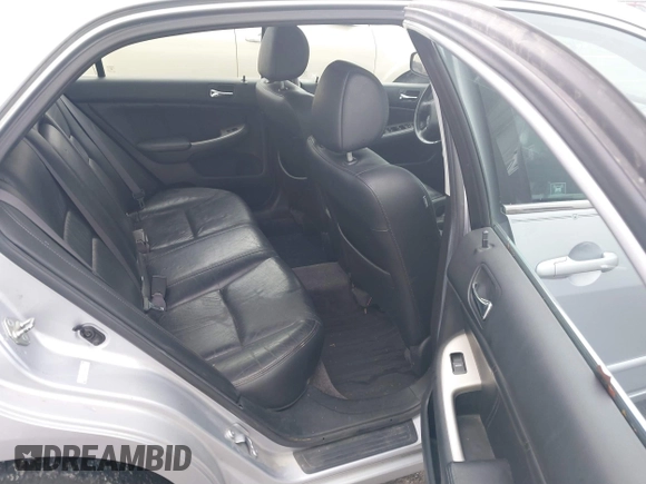 2005 Honda Accord EX-L z VIN 1HGCM66845A015251, wystawiony jako IAAI lot #41185693 z przebiegiem 178 210 mil mil oraz . Historia ofert i sprzedaży dostępna na DreamBid. Obrazek 8.